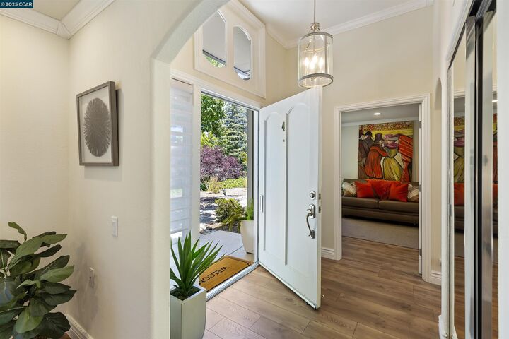 Property Photo:  1115 Running Springs Rd 4  CA 94595 