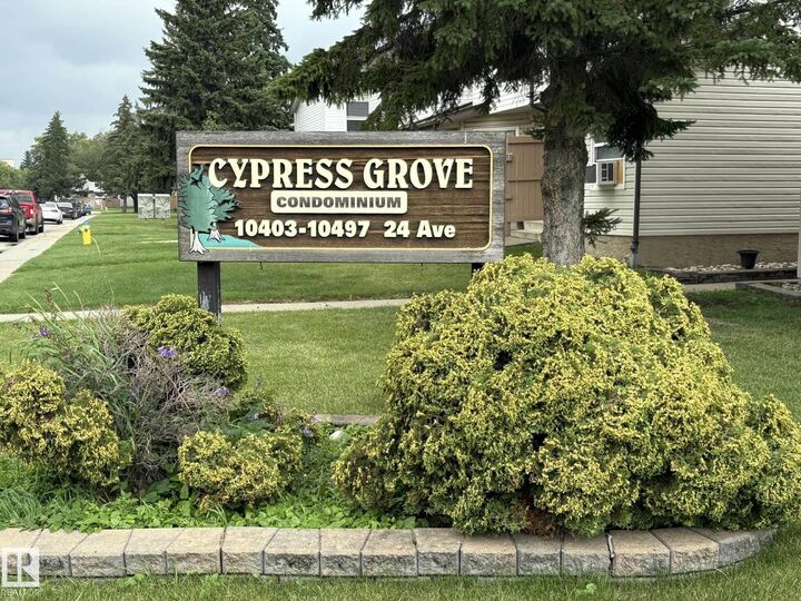 10405 24 Avenue NW  Edmonton AB T6J 4S2 photo