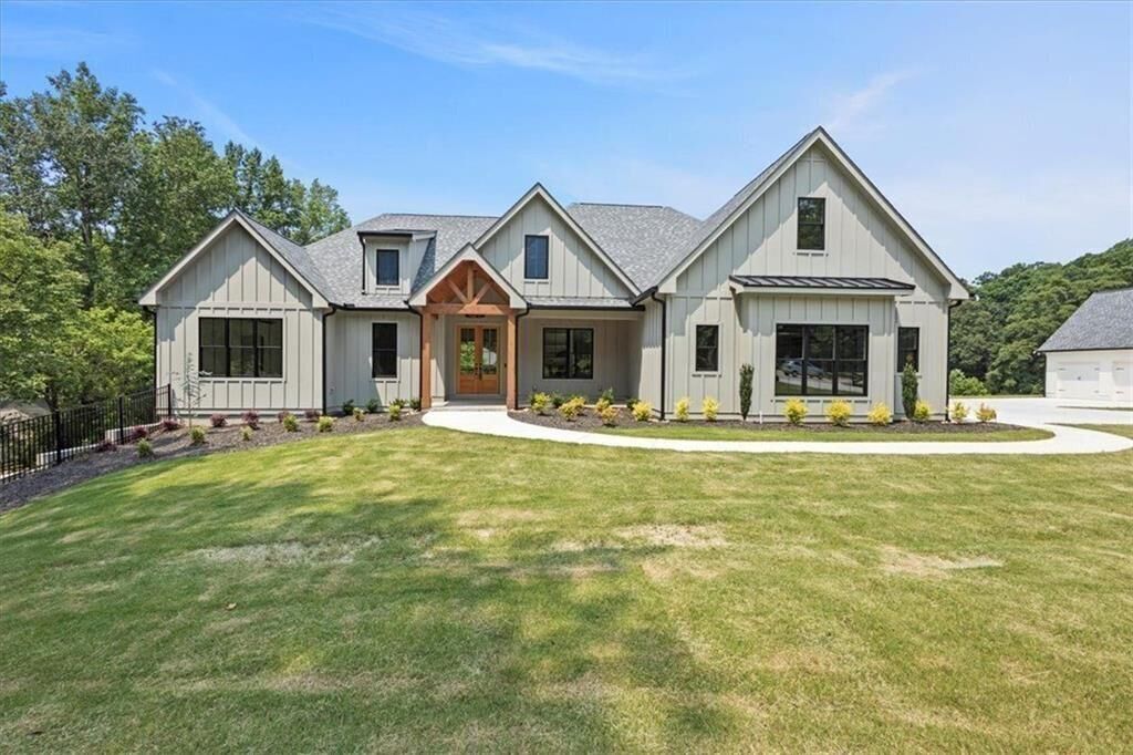 Property Photo: 9224 Waldrip Road GA 30506