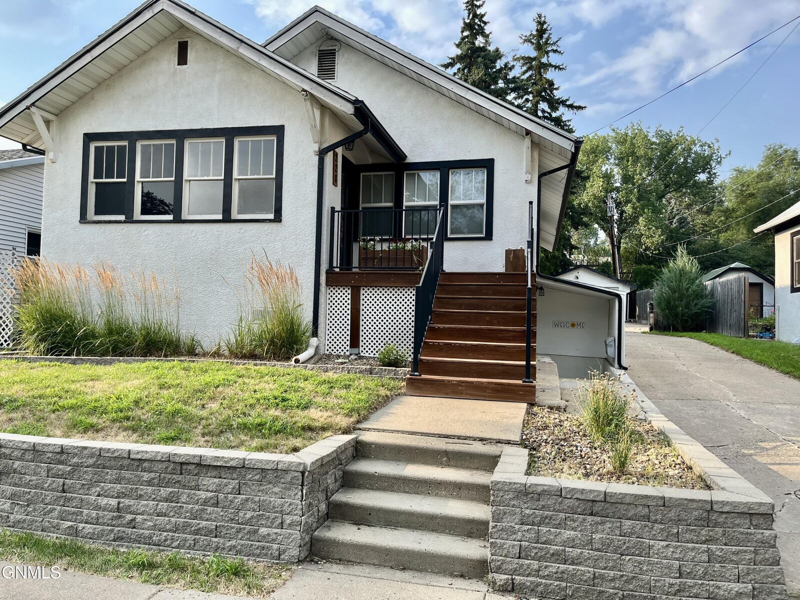Property Photo: 228 D Avenue W ND 58501