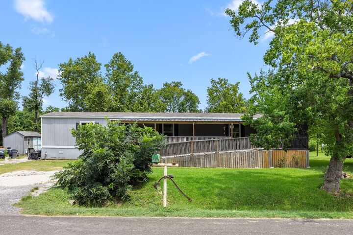 Property Photo:  130 Foster Street  TX 77520 