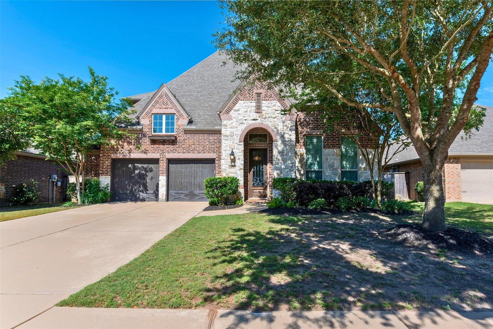 Property Photo: 4847 Trickle Creek Drive TX 77441