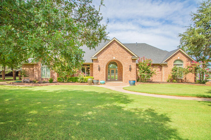 5204 County Rd 1440  Lubbock TX 79407 photo