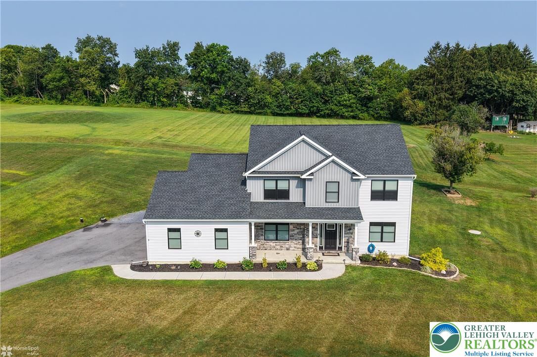 Property Photo:  771 Emerald Valley Lane  PA 18013