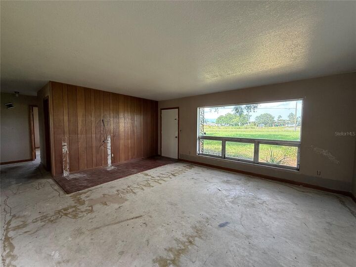 Property Photo:  2955 C 478A  FL 33597 