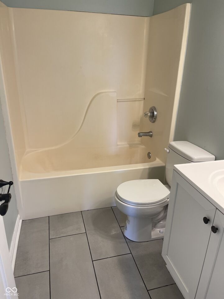 Property Photo: 91 Meadow Creek Boulevard IN 46184