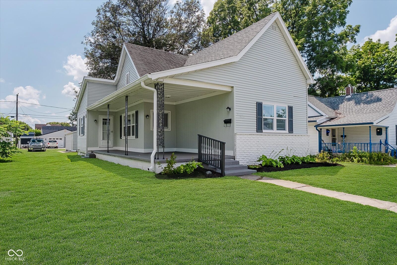 Property Photo: 1411 S J Street IN 46036