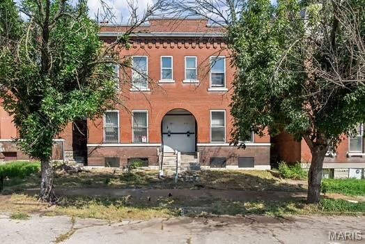 Property Photo: 1409-1411 Newhouse Avenue 1411 MO 63107