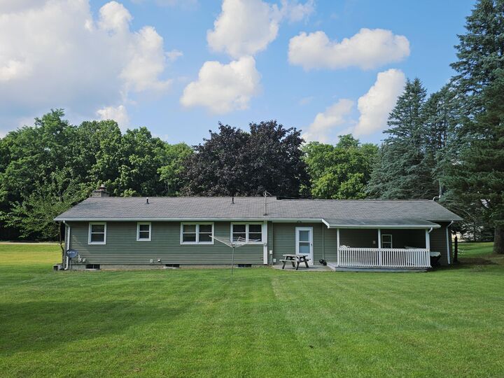 Property Photo: 4511 State Road MI 49242