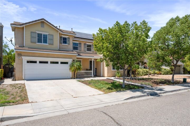 Property Photo: 40924 Diana Lane CA 92532