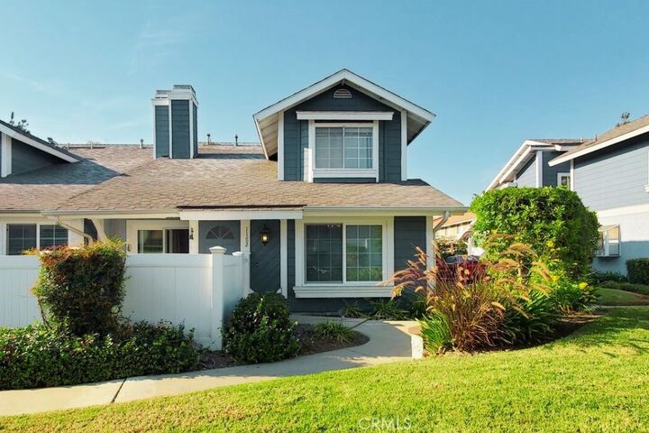 1182 N Sunflower Avenue  Covina CA 91724 photo