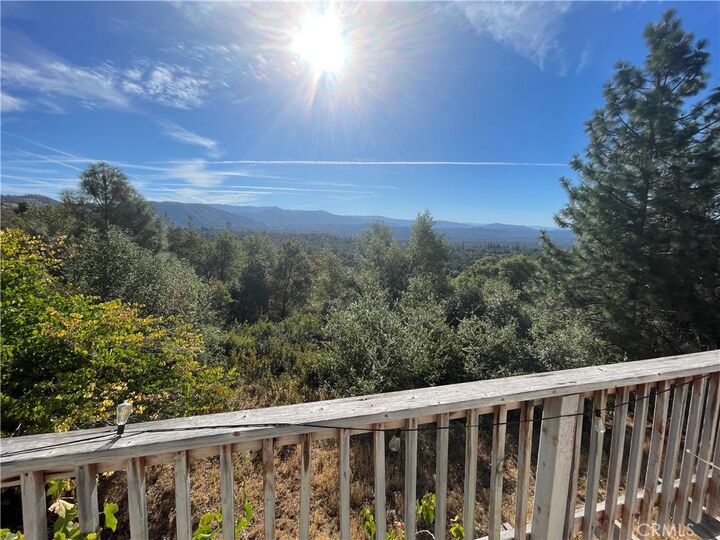 Property Photo: 5712 Twin Oaks CA 95338