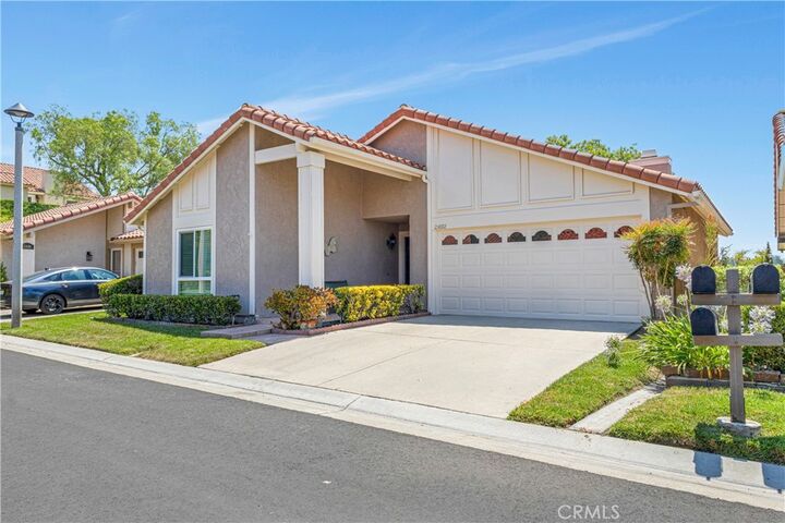 Property Photo:  23692 Ribalta  CA 92692 