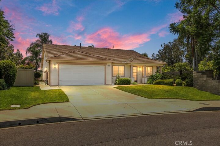 Property Photo:  29025 Oak Creek Lane  CA 92346 