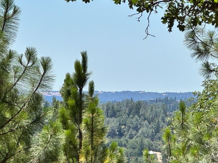 Property Photo: 1870 E Summit View Drive CA 95722
