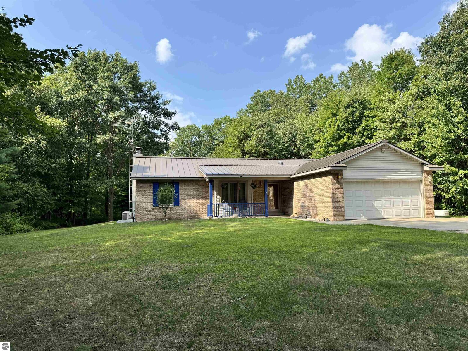Property Photo:  11167 E Arnold Lake Road  MI 48624 