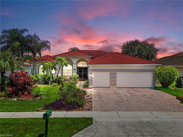 Property Photo: 796 Grand Rapids Blvd FL 34120