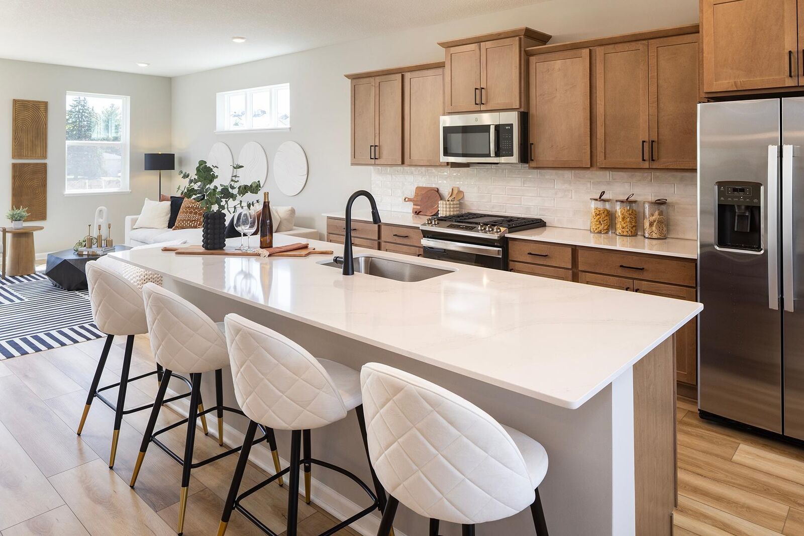 Property Photo:  1531 Traverse Lane  MN 55118 