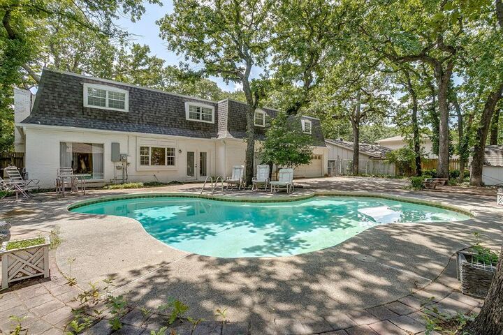 Property Photo:  2458 Lakeview Circle  TX 76013 
