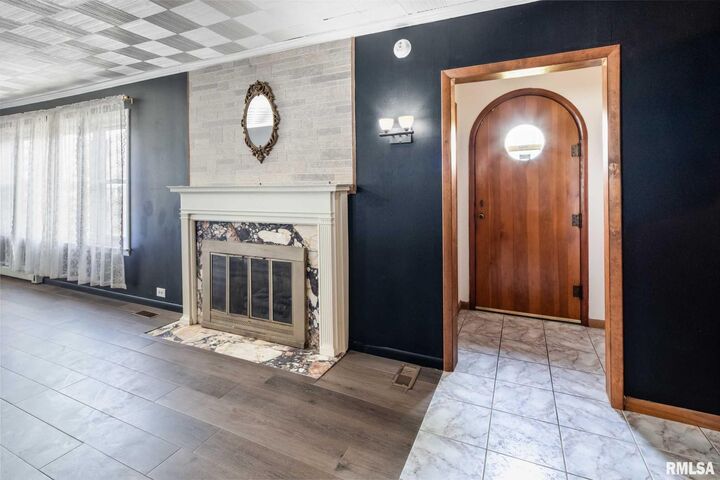 Property Photo:  1205 N Mayor Caliper Drive  IL 62918 