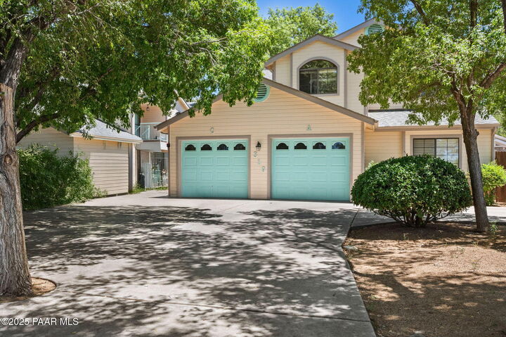 Property Photo: 319 S Alarcon Street 2D AZ 86303