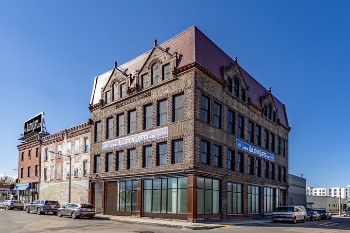 Property Photo:  4 Franklin Street 202  MA 02134 