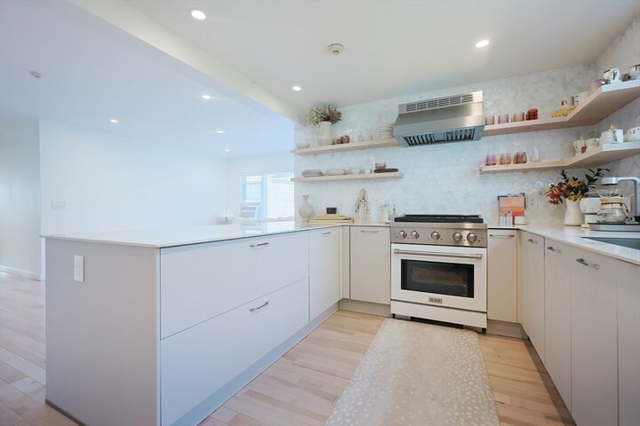 Property Photo:  59 Monadnock St 1  MA 02125 