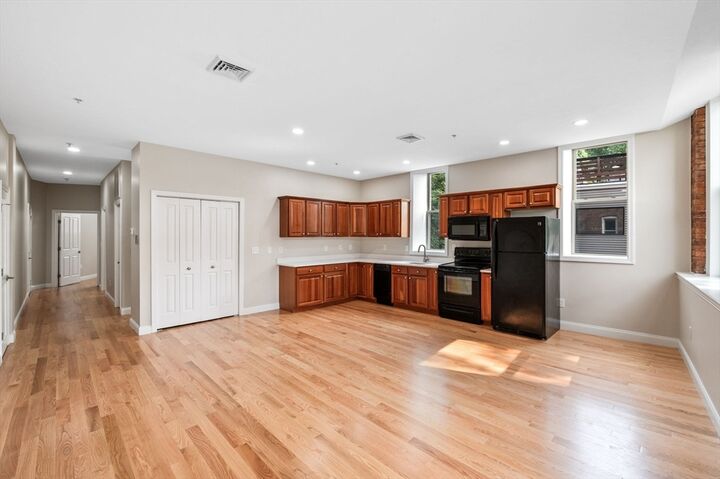 Property Photo:  72 River Street 3  MA 01832 