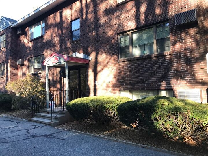 Property Photo:  61 Spencer Rd 18I  MA 01719 