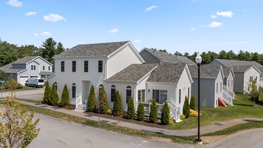 Property Photo: 33 Tea Party Cir 33 MA 01520