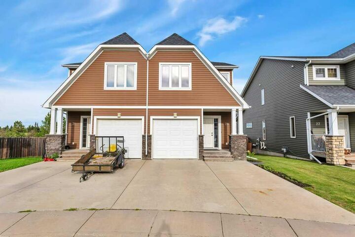 Property Photo: 29 Shaw Close AB T4R 0L3