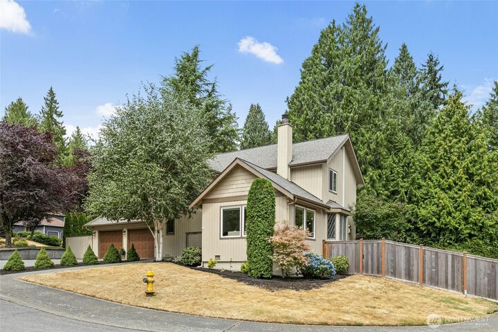 Property Photo: 211 200th Place SE WA 98012