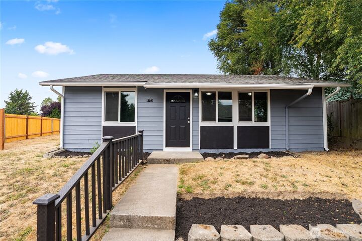 Property Photo: 8703 12th Street NE WA 98258