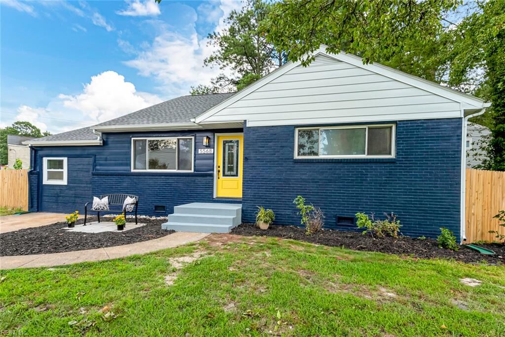 Property Photo:  5568 Hatteras Rd  VA 23462 