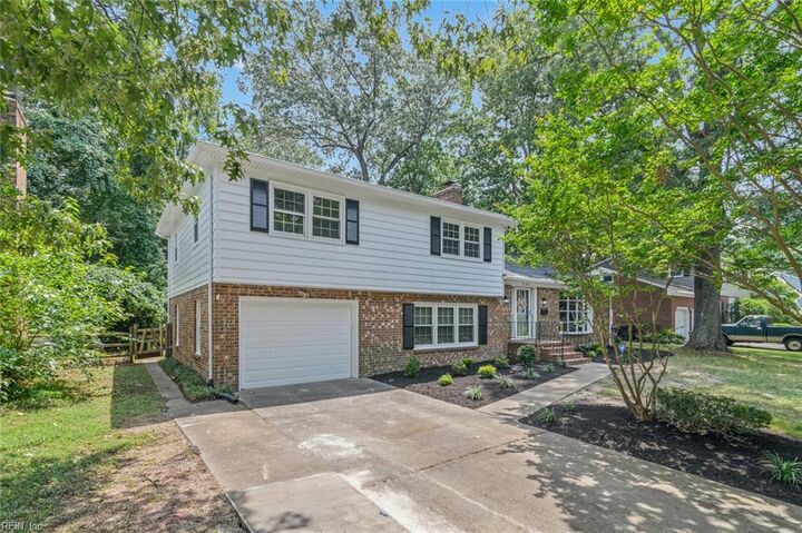 Property Photo: 234 Beauregard Hts VA 23669