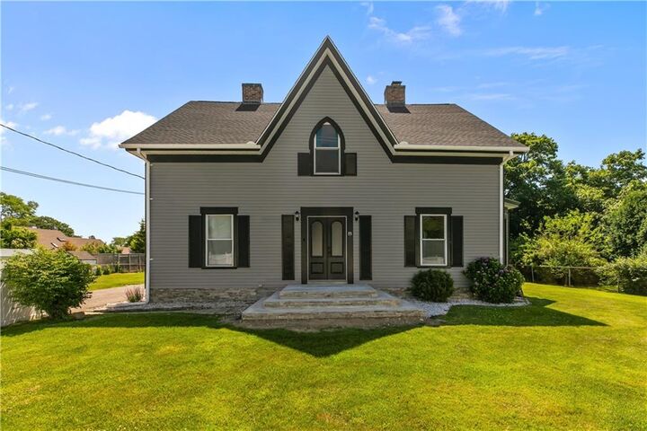 Property Photo: 93 East Main Road RI 02871