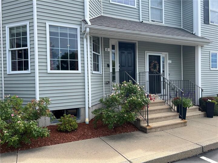 Property Photo: 660 Cottage Street 6 RI 02861
