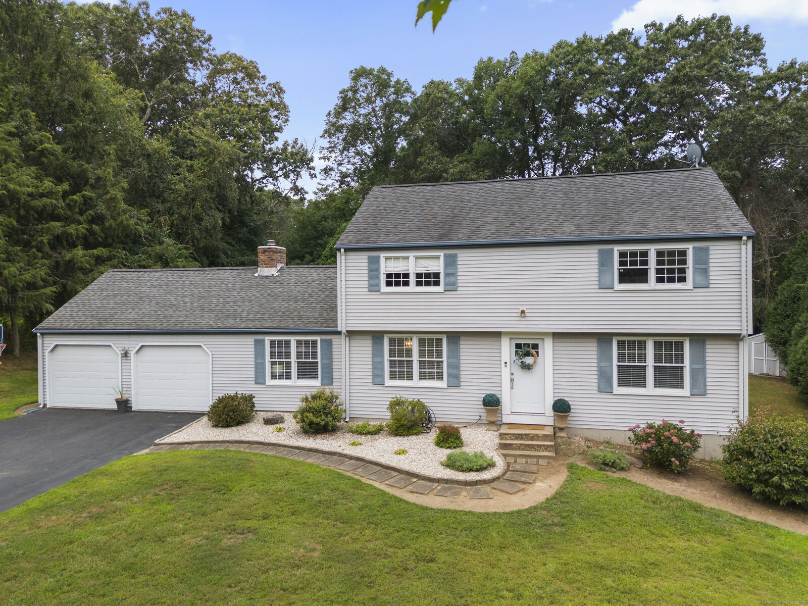 Property Photo: 13 Charter Oak Drive CT 06333