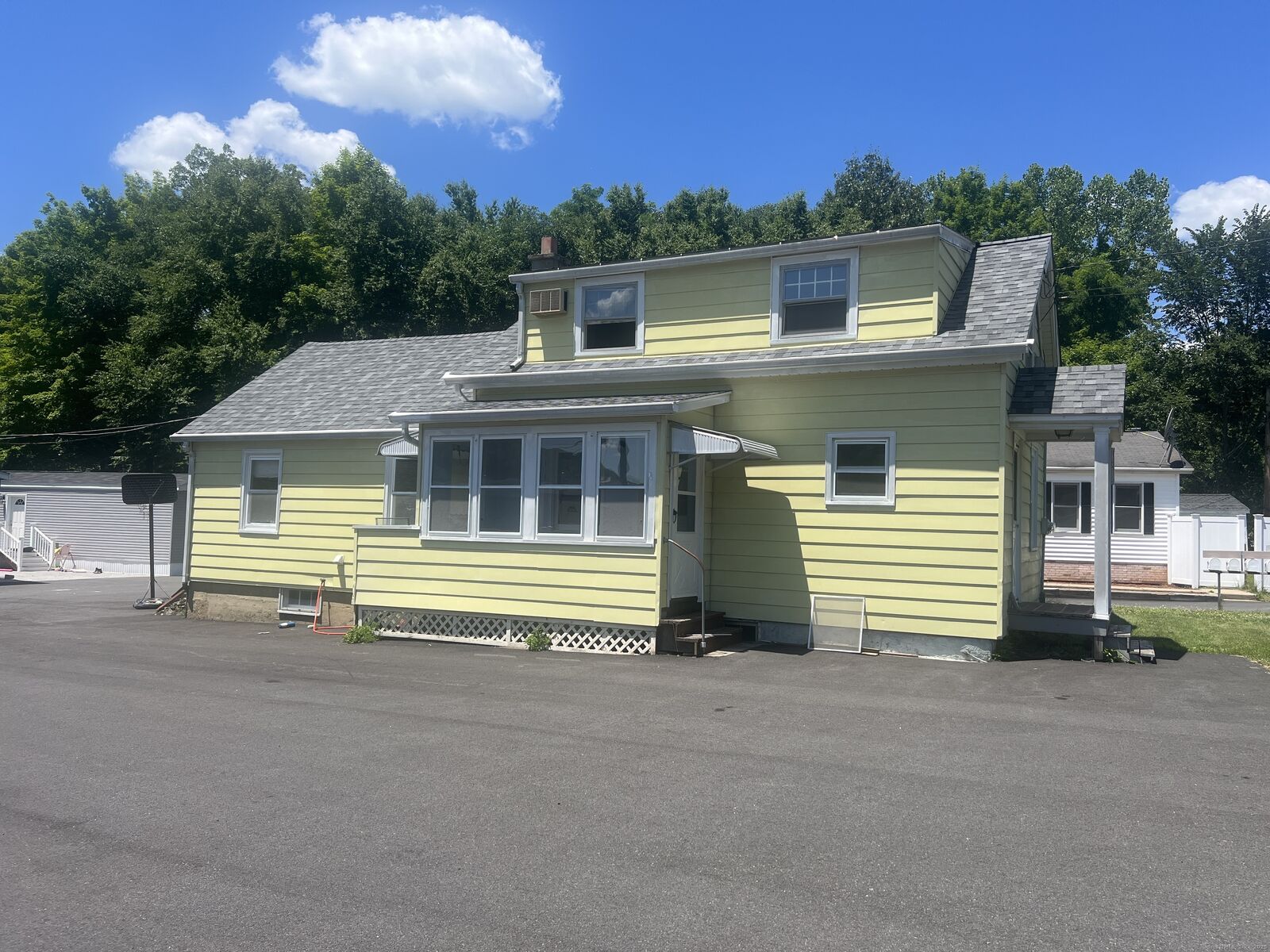 Property Photo: 1402 Waterbury Road CT 06786