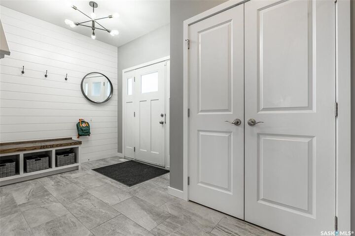 Property Photo: 502 Childers Crescent SK S7L 4P2