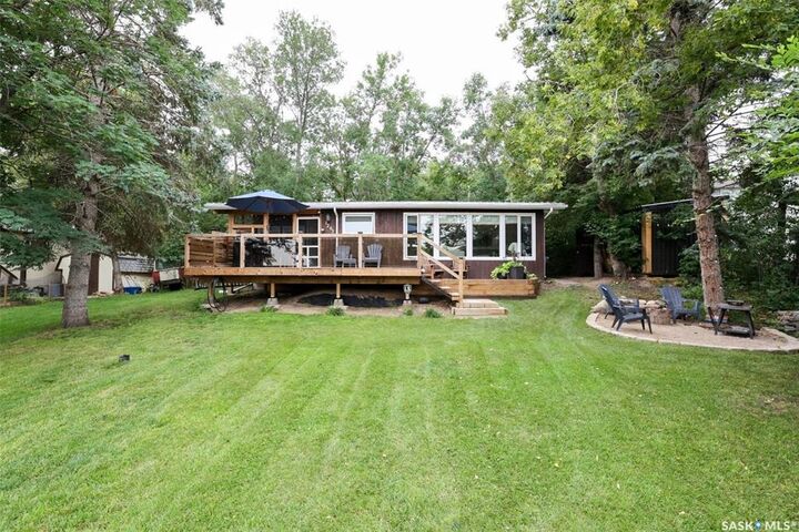 1203 5th Avenue  Regina Beach SK S0G 4C0 photo