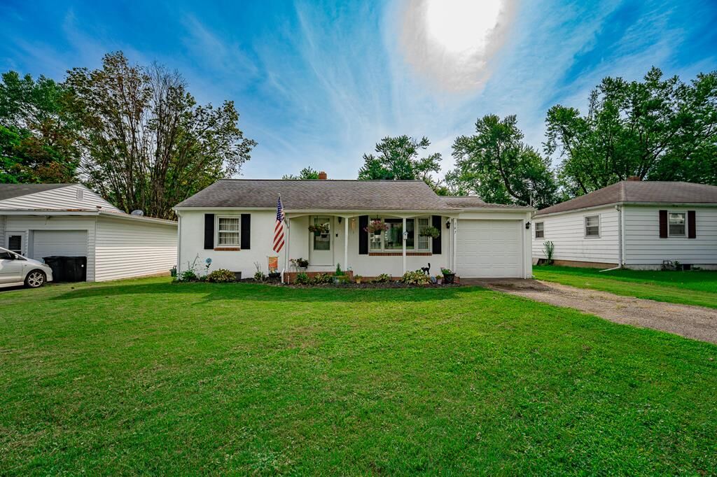 Property Photo:  147 Cottage Lane  OH 45601 