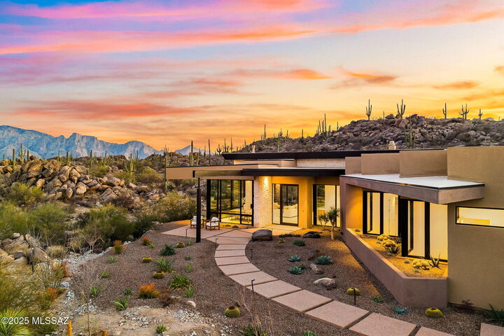 419 W Granite Gorge Drive  Oro Valley AZ 85755 photo