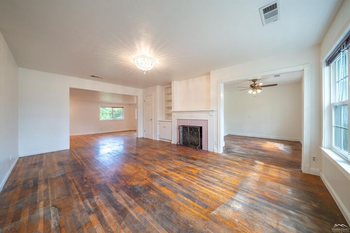 Property Photo: 3500 Longview Court CA 96001