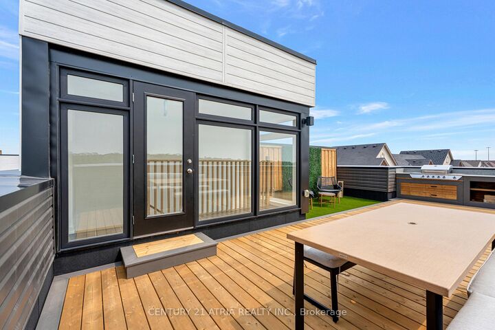 Property Photo:  188 Angus Drive 15  ON L1S 0G5 