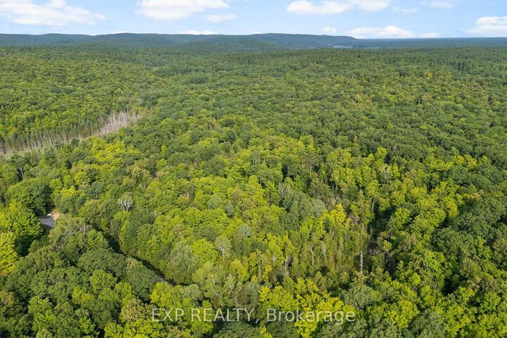 Property Photo:  004 Crestview Drive  ON K0J 1H0 
