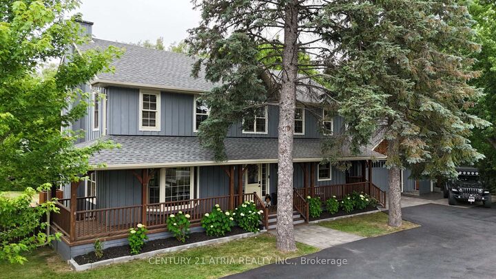 Photo de la propriété:  2460 Lloydtown-Aurora Road  ON L7B 1A3 