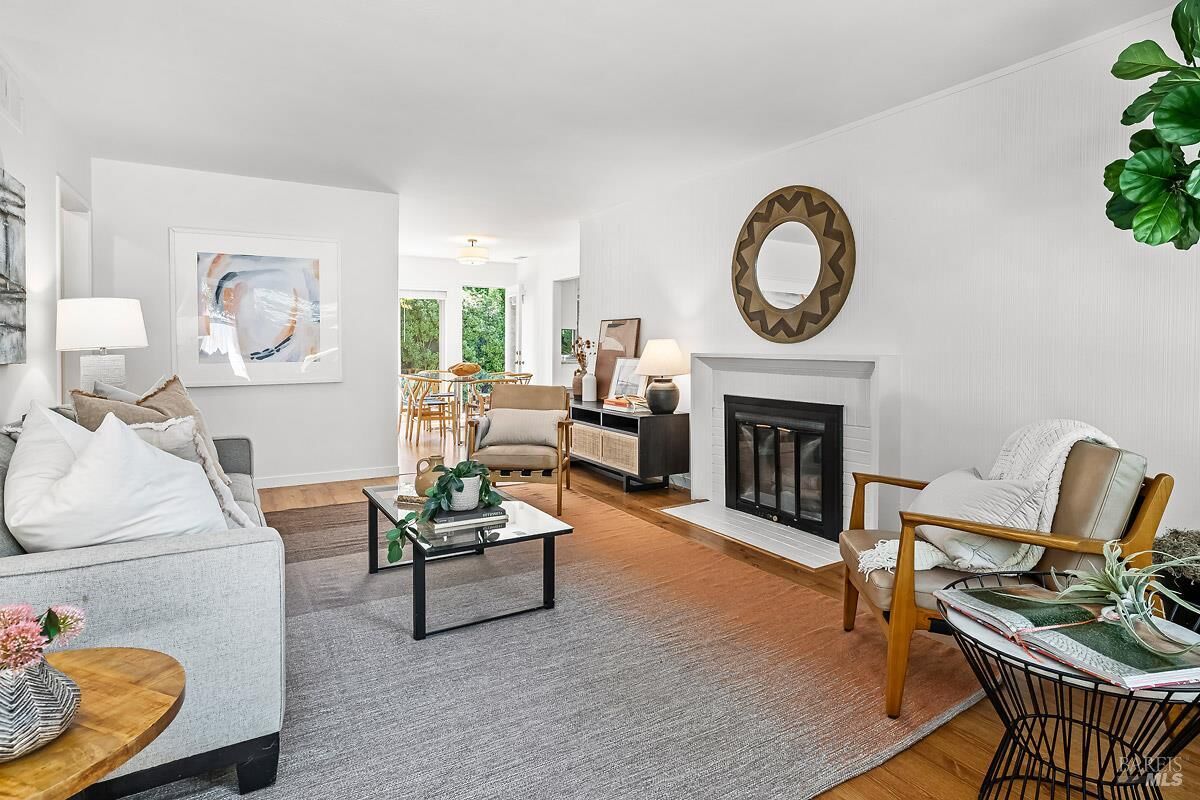 Property Photo: 406 Corrillo Drive CA 94903
