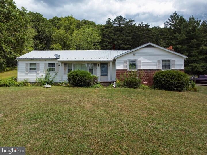 5959 Raystown Road  Hopewell PA 16650 photo