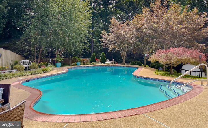 Property Photo:  1026 Wiltshire Drive  MD 20646 